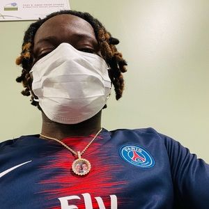 Meet your Posher, Nicholas